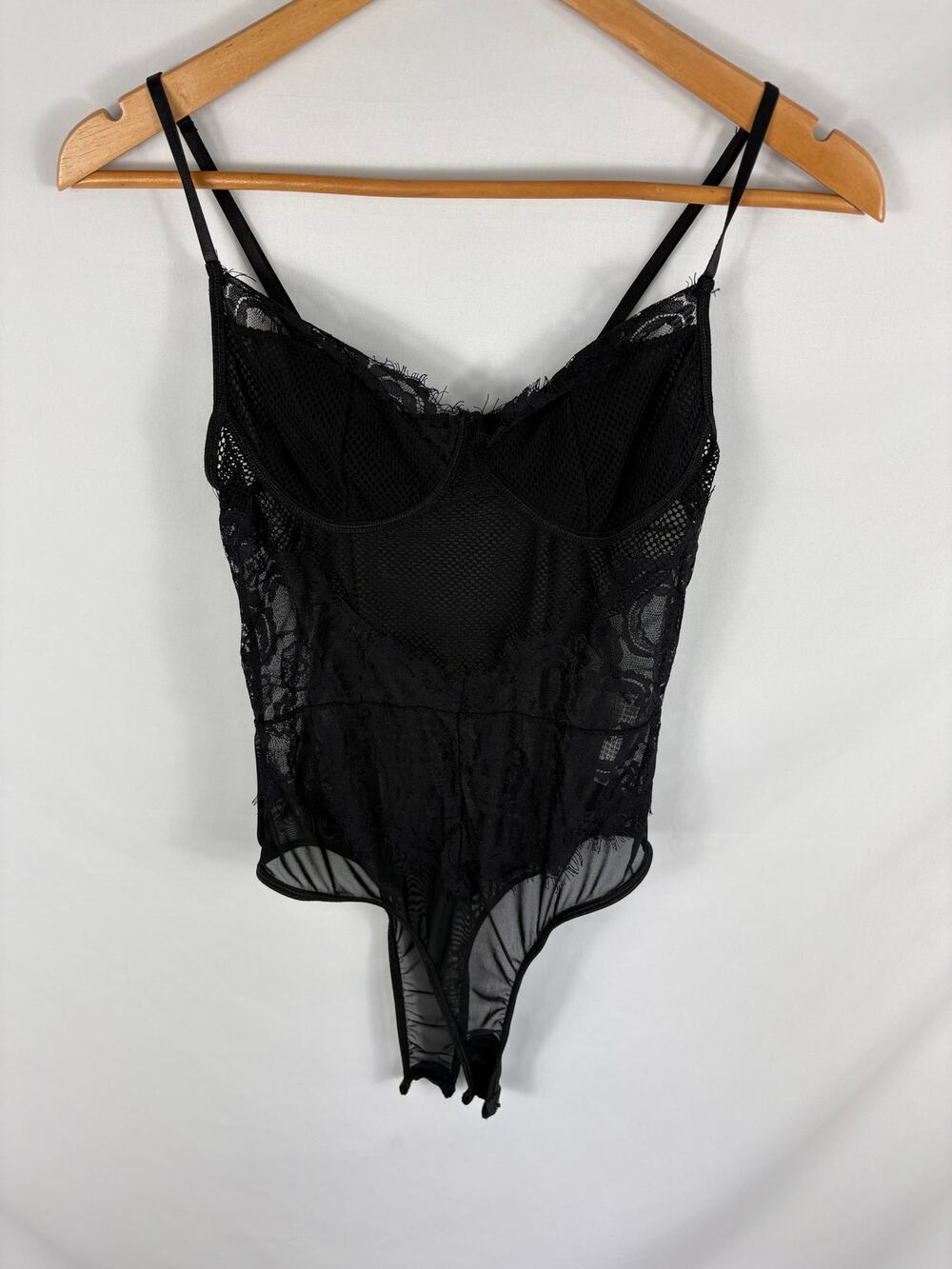 Boutique Lace Bodysuit Size Large